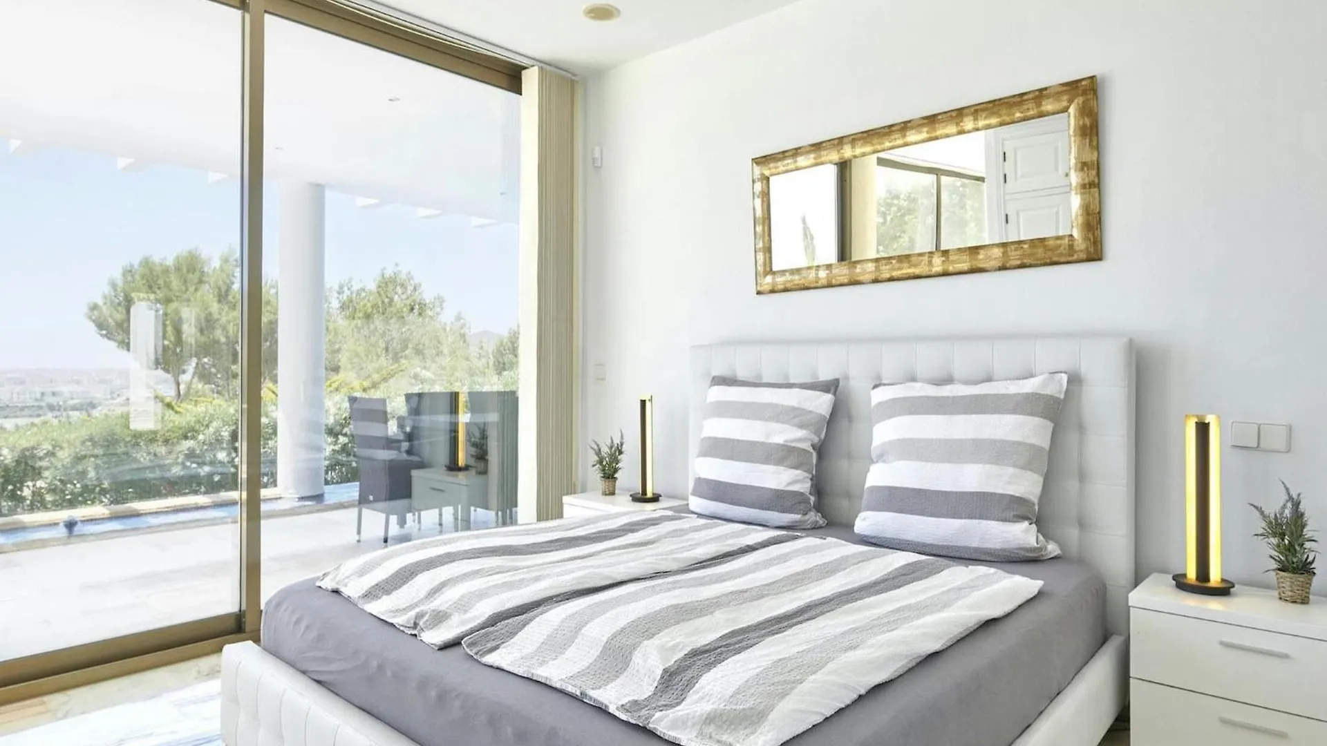 Holiday Home In Tranquil Sorroundings Nuestra Senora de Jesus